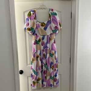 Entro Midi Dress